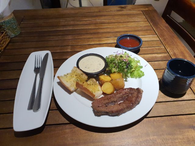 Moc Moc Basilico_Beef steak small size_menu_image