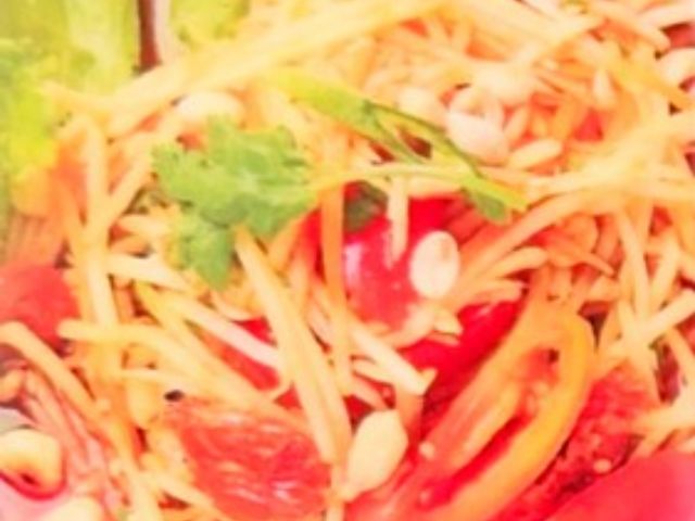 Northeast_Papaya salad with Peanut_menu_image