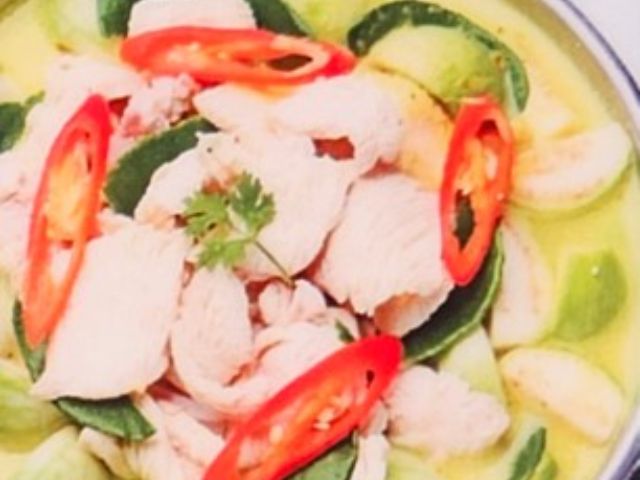 Northeast_Green Curry with Chicken_menu_image