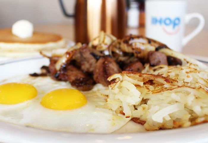 IHOP_restaurant_food_image